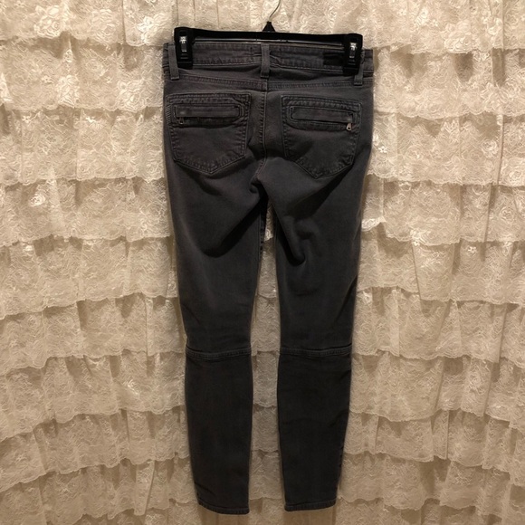 PAIGE Grey Pants with Zipper Details Size 24 - Picture 4 of 4